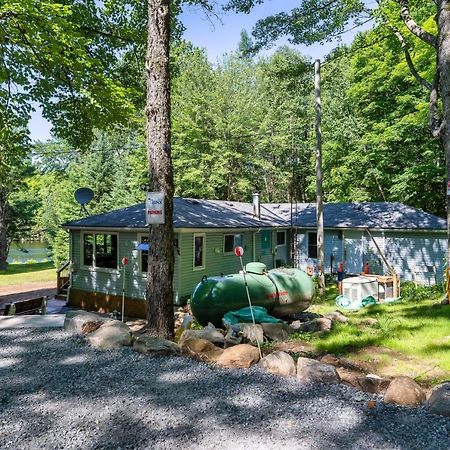 Cottage Binx Bracebridge Extérieur photo