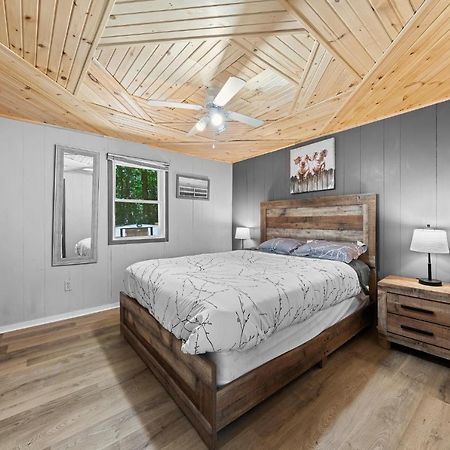 Cottage Binx Bracebridge Extérieur photo