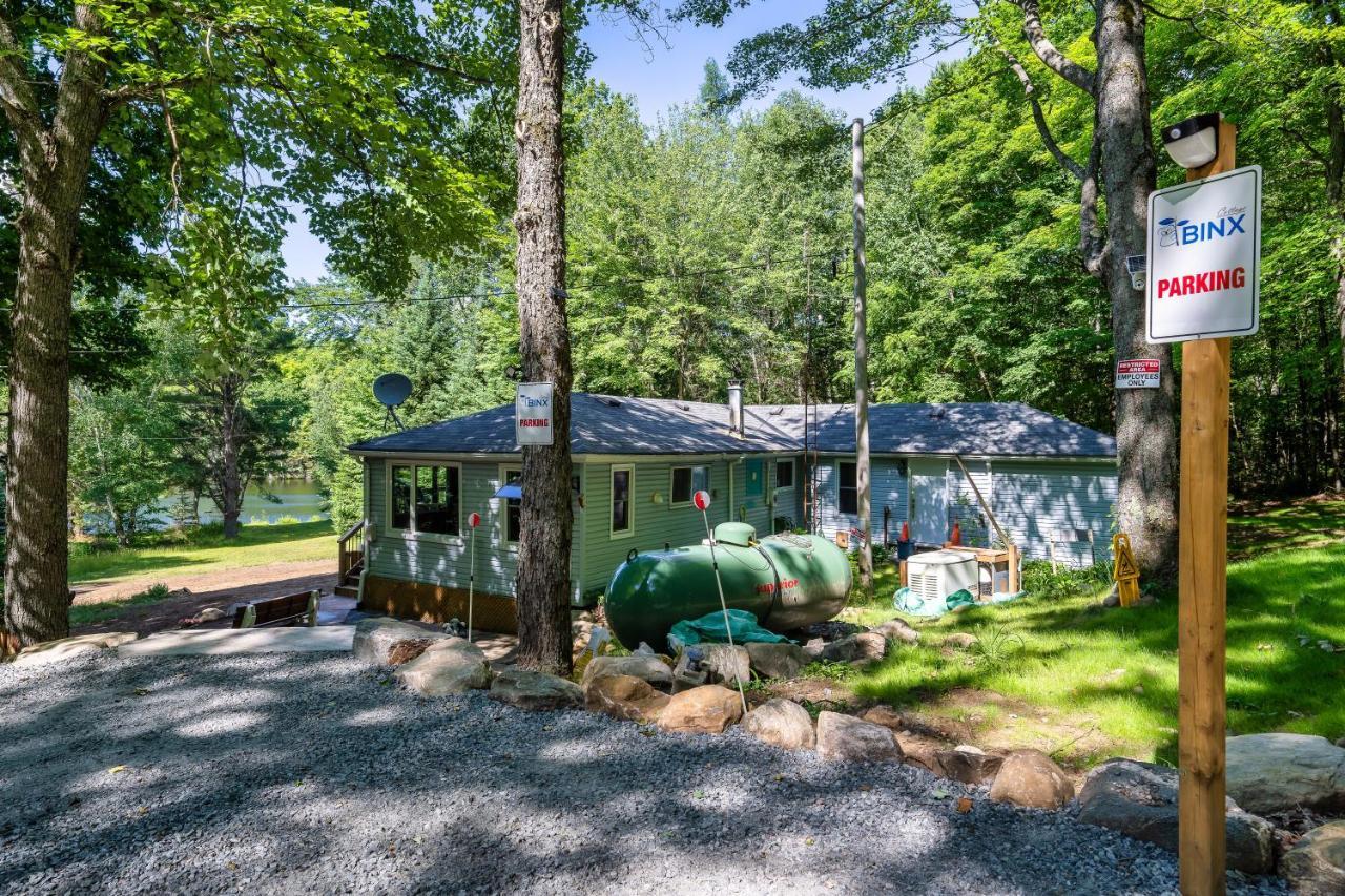 Cottage Binx Bracebridge Extérieur photo
