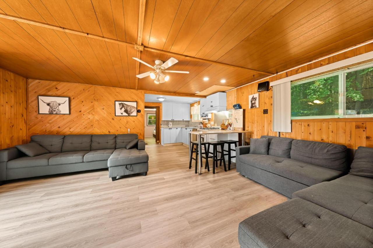 Cottage Binx Bracebridge Extérieur photo